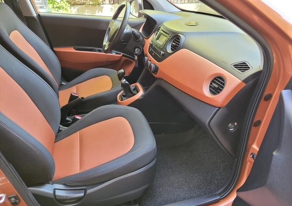 Hyundai i10 cena 34900 przebieg: 75380, rok produkcji 2015 z Warszawa małe 529